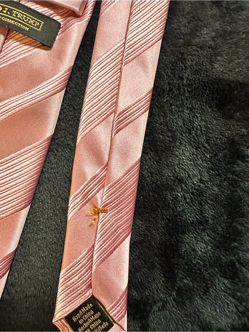 Donald J. Trump Signature Collection‎ Pink Striped Silk Tie Made in Italy